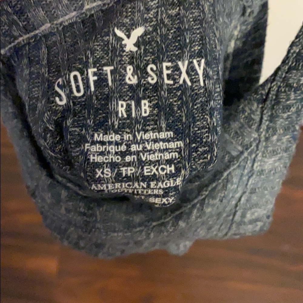 Tank top - Picture 3 of 3
